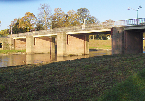 Schließbrücke in Rastatt